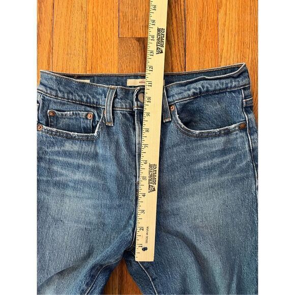 Levi's Premium Womens Medium Wash Blue Wedgie Straight Fit Jeans Size 27 - Picture 8 of 14